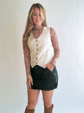 Load image into Gallery viewer, Button Down Linen Vest in Cream