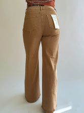 Load image into Gallery viewer, Cocoa Tummy Control Wide Leg Jean
