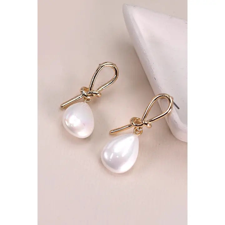 Pearl Teardrop Earring