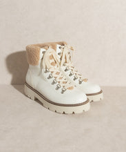 Load image into Gallery viewer, OASIS SOCIETY Aaliyah - Winter Ankle Bootie
