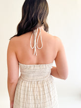 Load image into Gallery viewer, Windowpane Crinkle Maxi Dress
