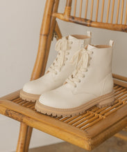 Load image into Gallery viewer, OASIS SOCIETY Amora - Military Bootie
