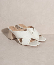 Load image into Gallery viewer, OASIS SOCIETY Jade - Strappy Stitched Sandal
