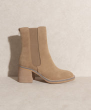 Load image into Gallery viewer, OASIS SOCIETY Olivia - Chelsea Heel Boots
