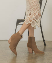 Load image into Gallery viewer, OASIS SOCIETY Sonia - Western Ankle Boots
