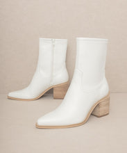 Load image into Gallery viewer, OASIS SOCIETY Vienna - Sleek Ankle Hugging Booties
