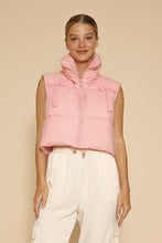 Load image into Gallery viewer, Bow cropped puffer vest
