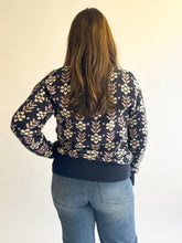 Load image into Gallery viewer, Vintage Flower Sweater
