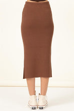 Load image into Gallery viewer, Fashionista High-Waist Ribbed Midi Skirt
