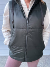 Load image into Gallery viewer, Longline Puffer Vest
