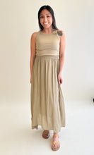 Load image into Gallery viewer, Mixed Media Maxi Dress
