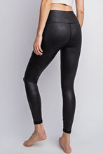 Load image into Gallery viewer, Plus Size Pebble Full-Length Leggings
