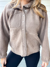 Load image into Gallery viewer, Button Fleece Jacket in Teddy

