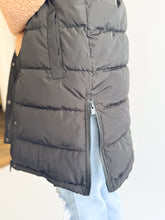 Load image into Gallery viewer, Long Puffer Vest
