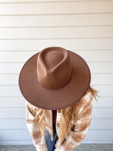 Load image into Gallery viewer, Billie Dress Hat in Chocolate
